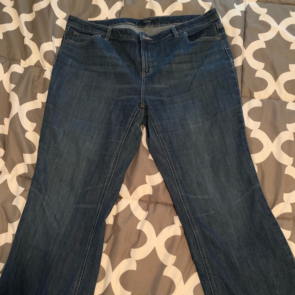 Daisy Fuentes boot cut jeans